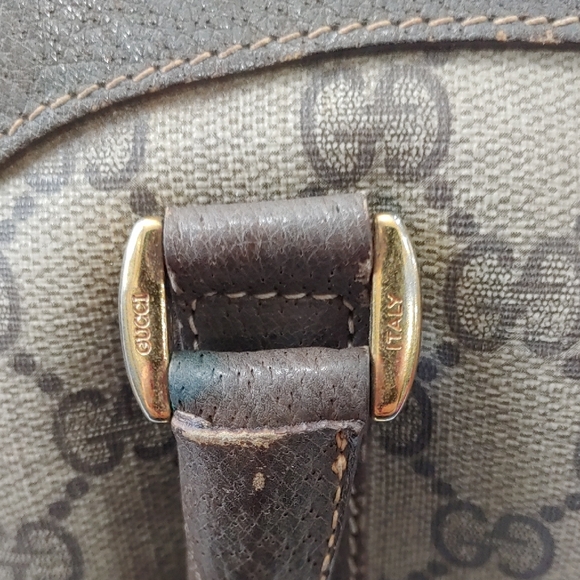 Gucci Brown Monogram Handbag - Picture 7 of 11